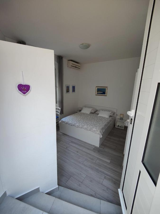 Stipan Studio & Room Split Exterior photo
